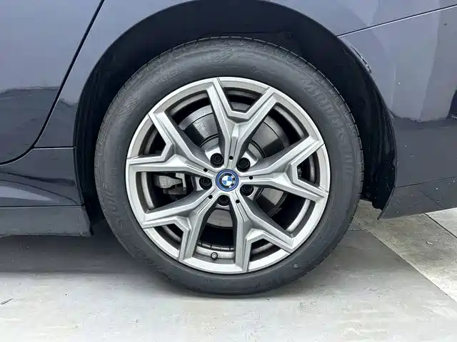BMW i3 — миниатюра 17