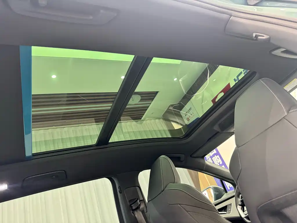 Audi Q5 e-tron — миниатюра 21