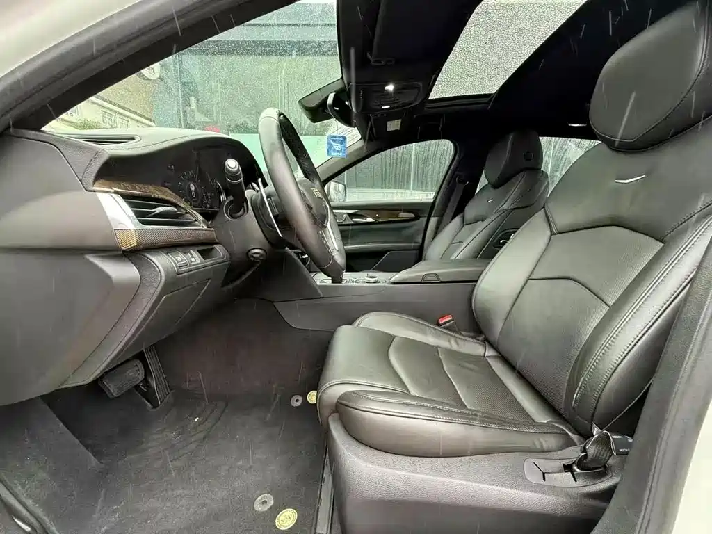 Cadillac CT6 — миниатюра 5