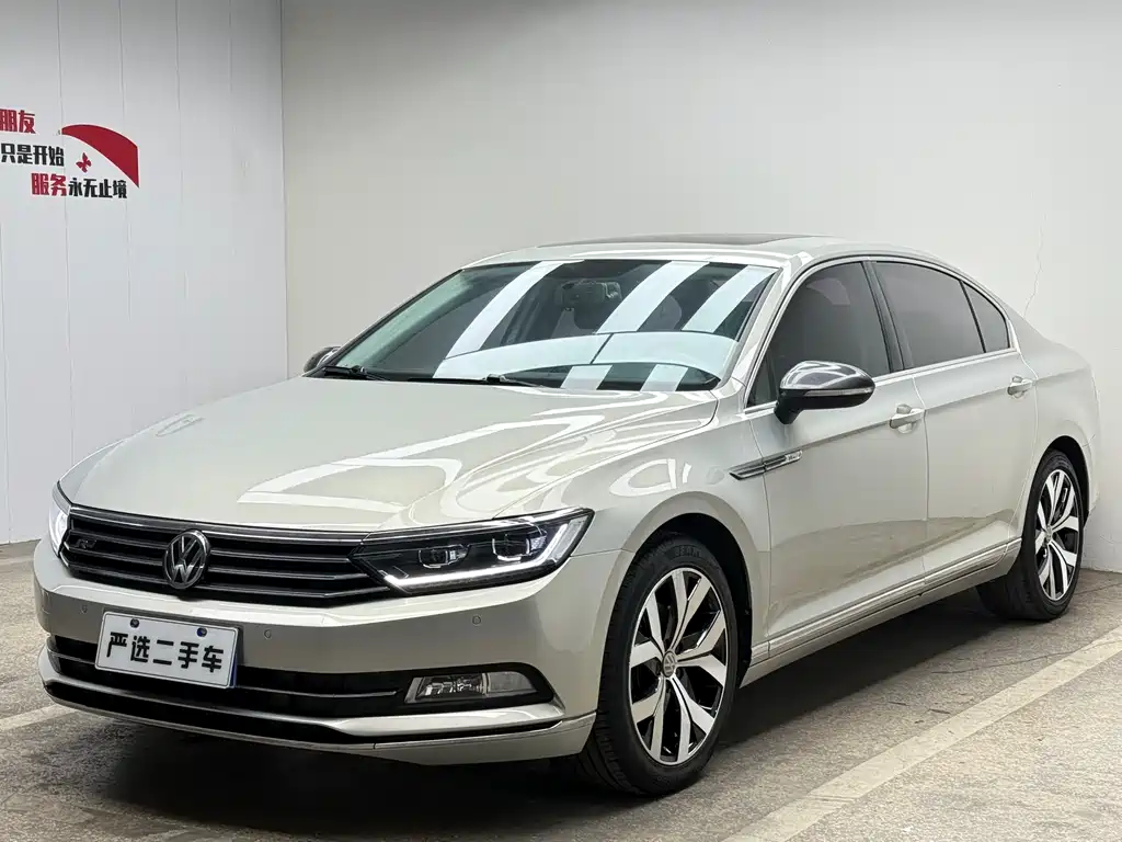 Volkswagen Magotan 2017 330TSI DSG Lead