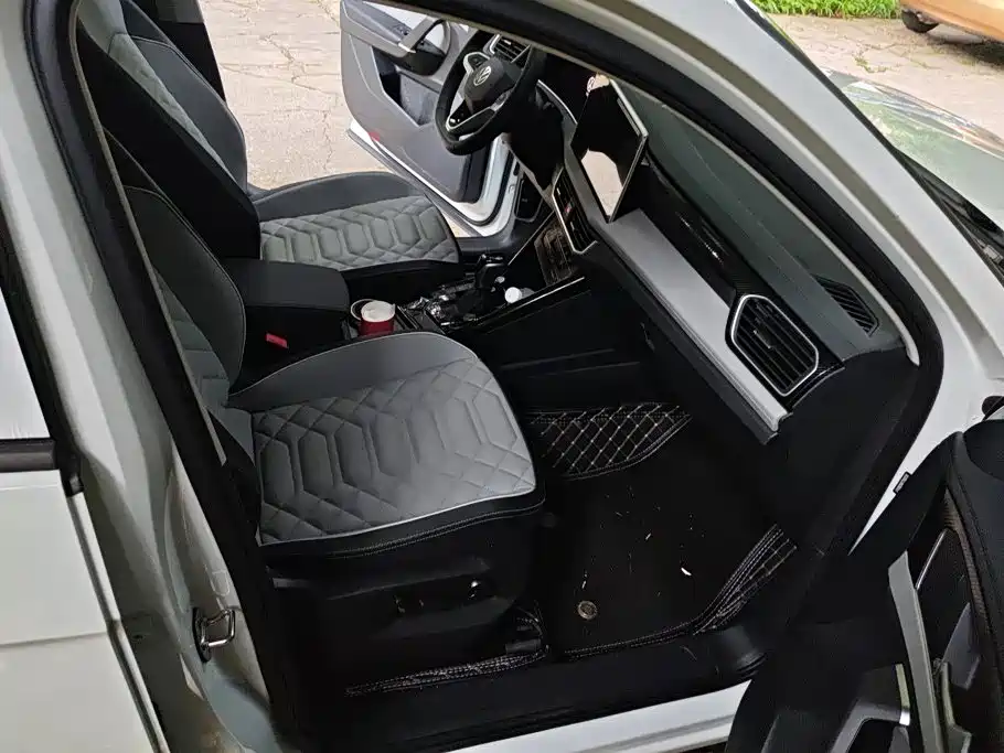 Volkswagen Tayron 2026 3000 300TSI