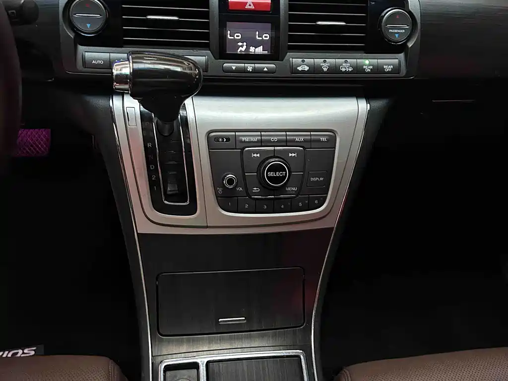 Honda Elysion — миниатюра 15
