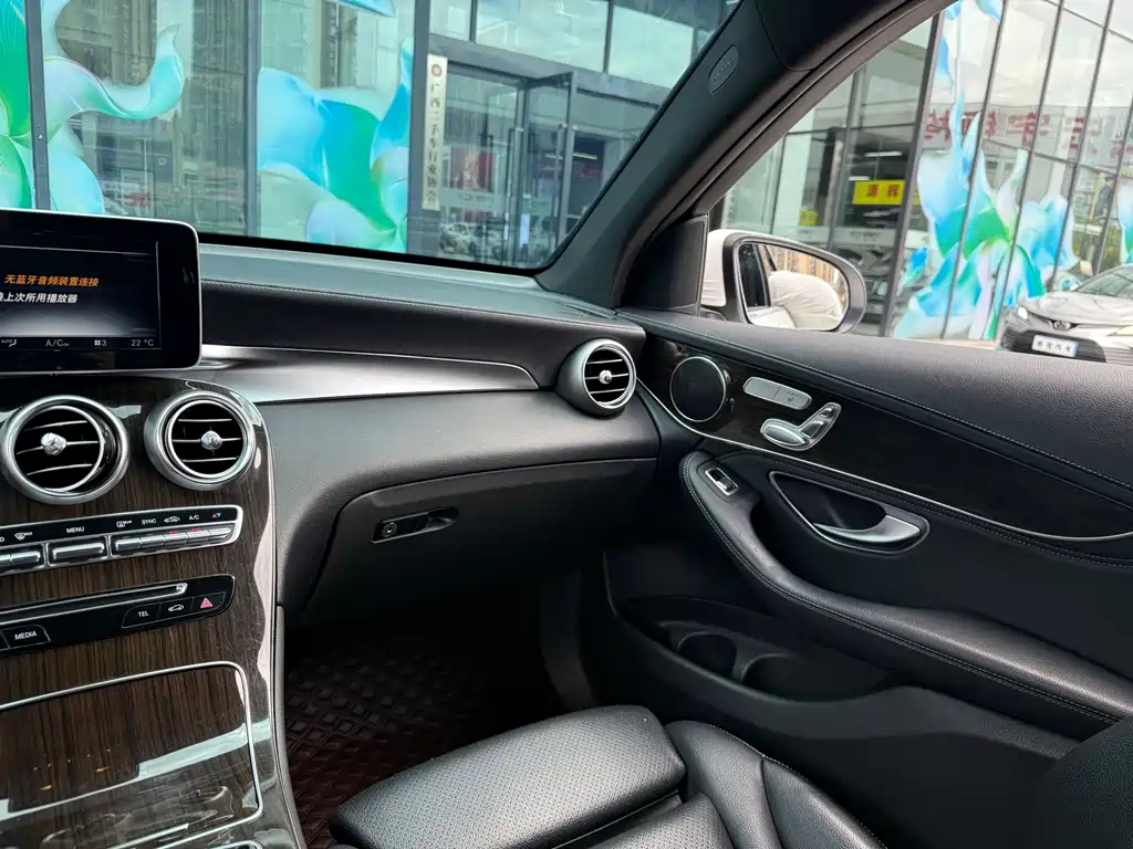 Mercedes-Benz GLC — миниатюра 25