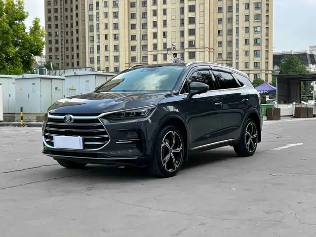 2022 BYD Tang