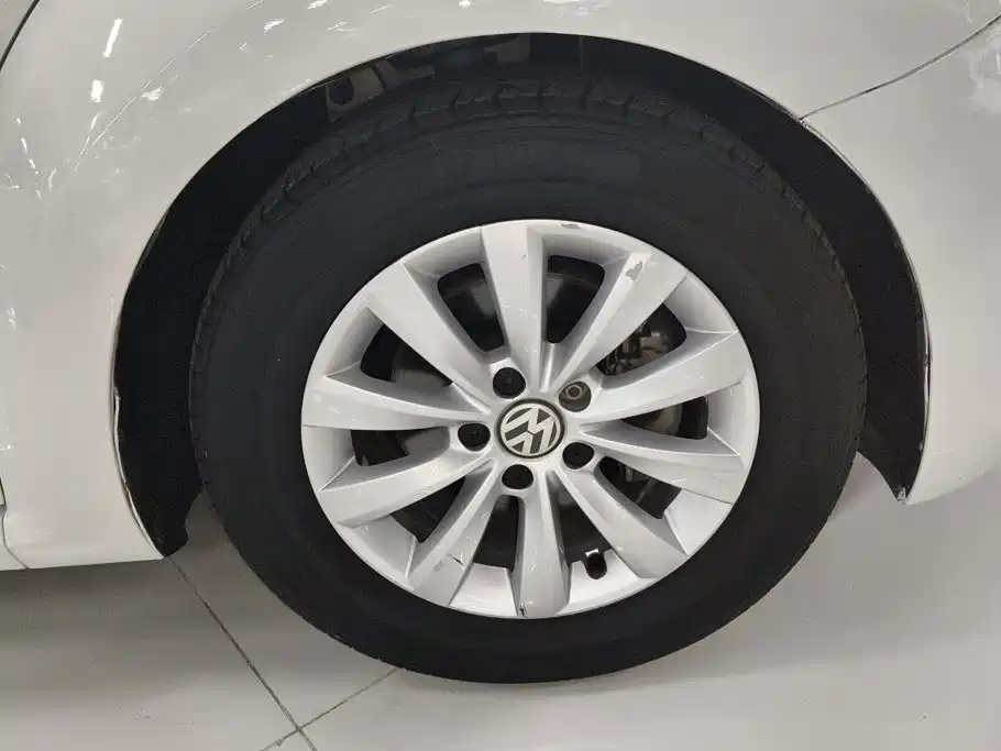 Volkswagen Beetle — миниатюра 6