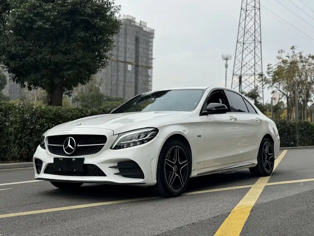 Mercedes-Benz C-Class 2020