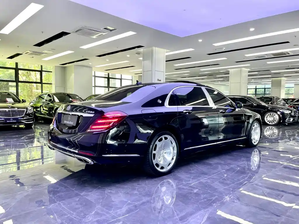 Mercedes-Benz S-Class — миниатюра 6