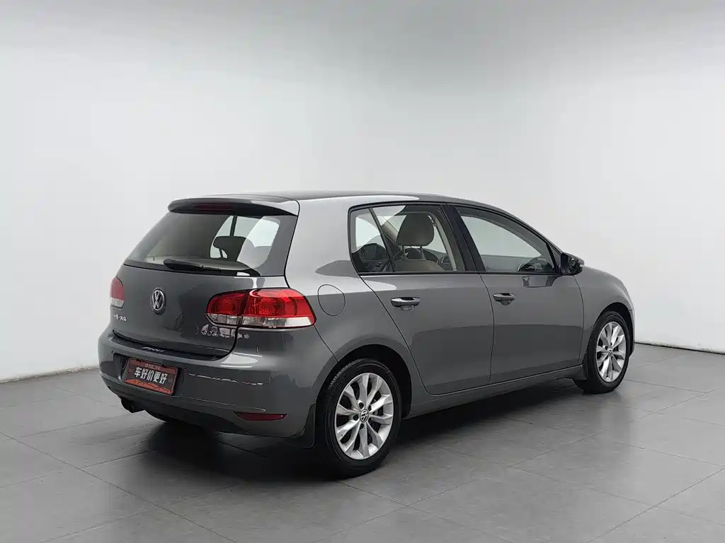 Volkswagen Golf — миниатюра 2