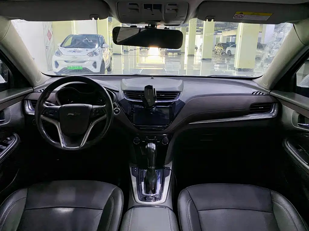 Chevrolet Malibu — миниатюра 12