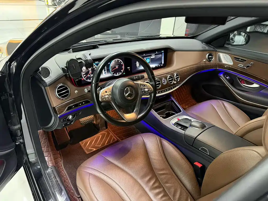 Mercedes-Benz S-Class — миниатюра 6