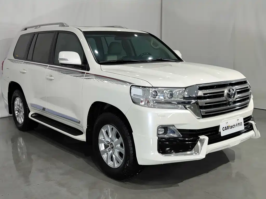 Toyota Land Cruiser 2020 4.0L AT