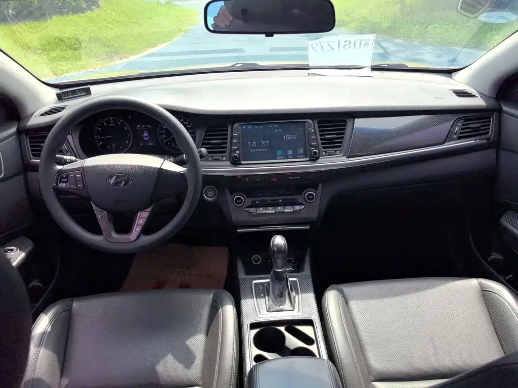 Hyundai Mistra — миниатюра 4