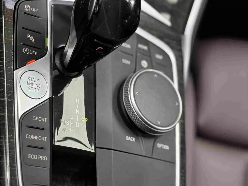 BMW 3 Series — миниатюра 16