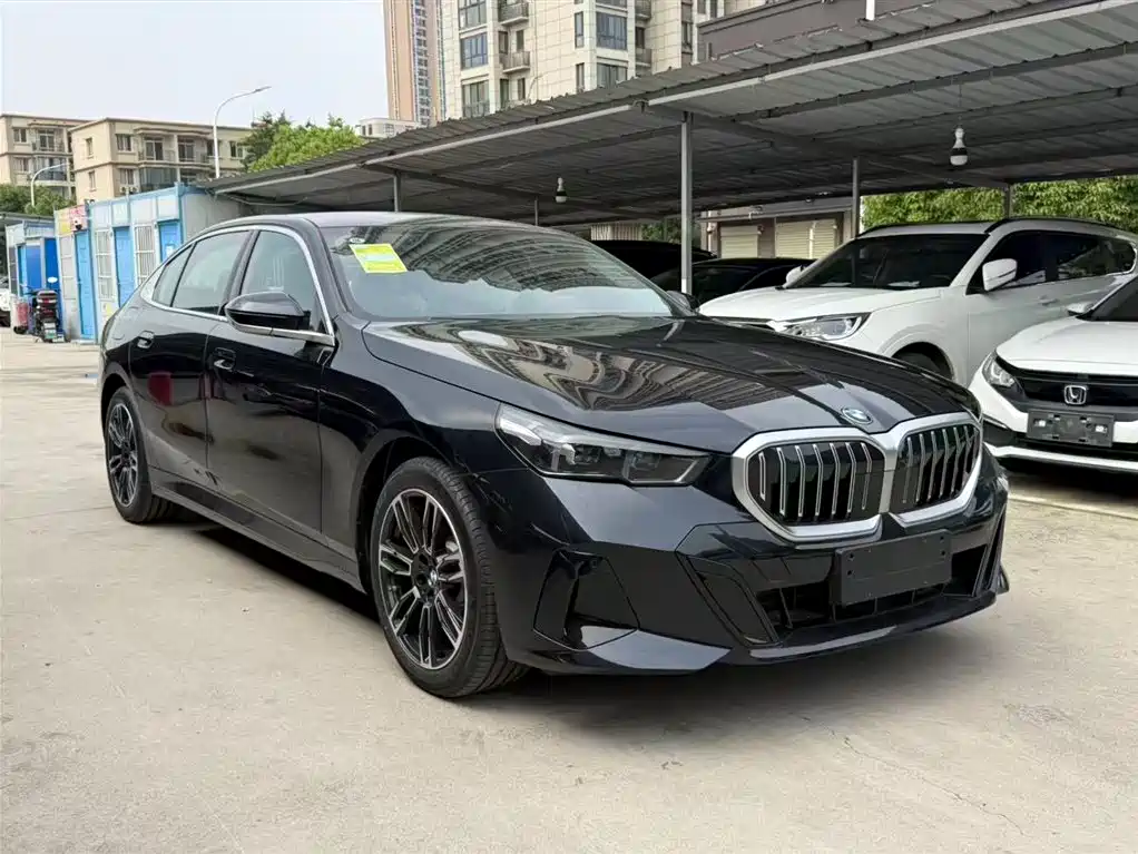 BMW 5 Series 5 2026 530Li Lead M Sport