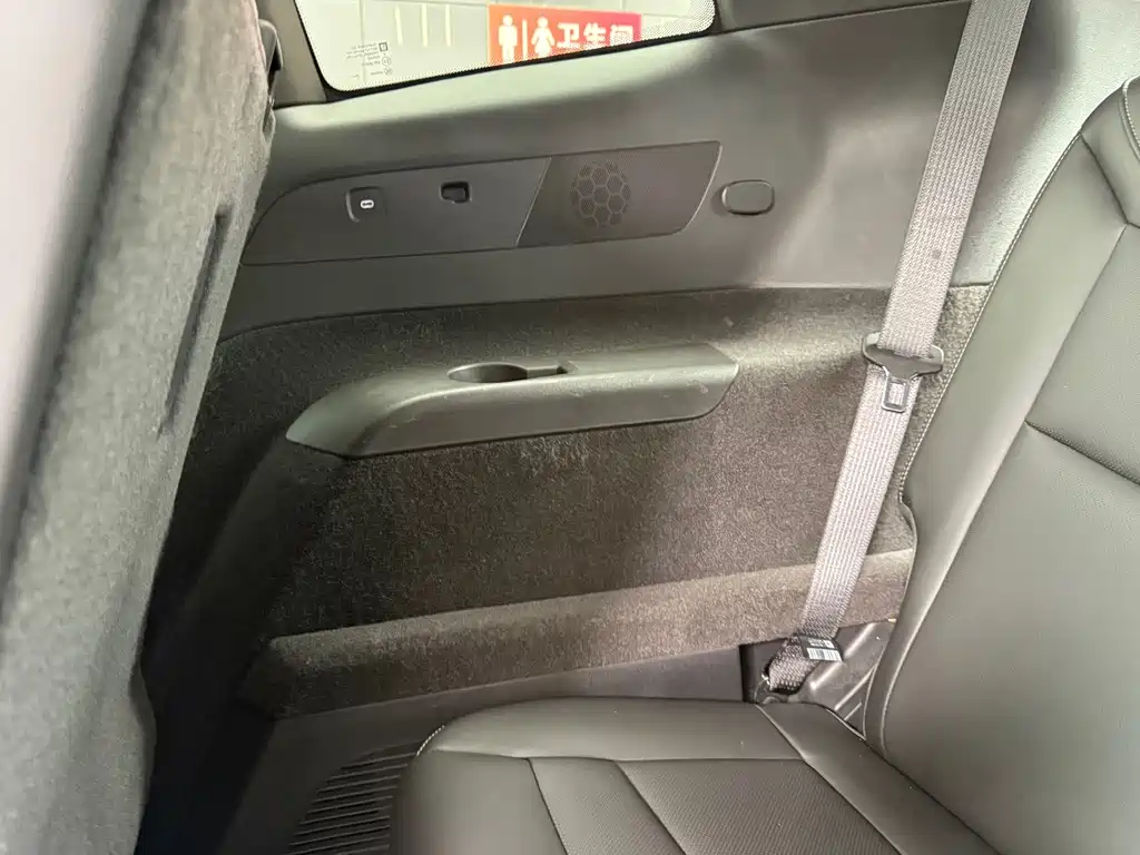 Cadillac XT6 — миниатюра 36