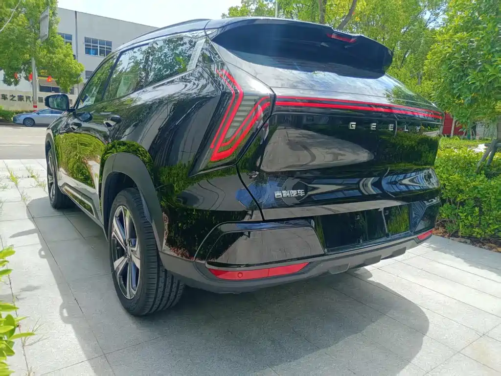 Geely Boyue L — миниатюра 6