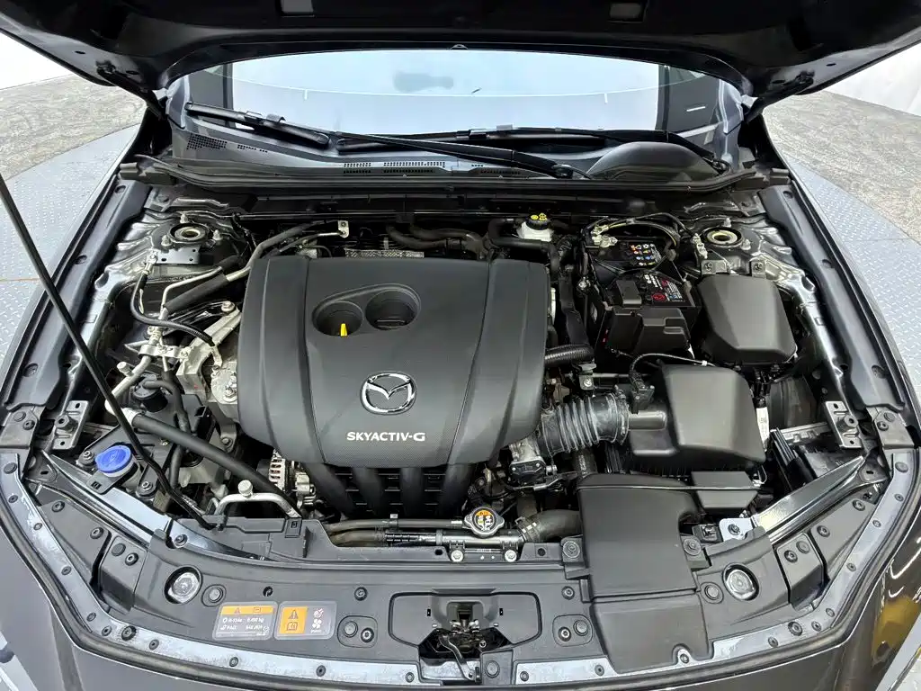Mazda 3 Axela — миниатюра 8