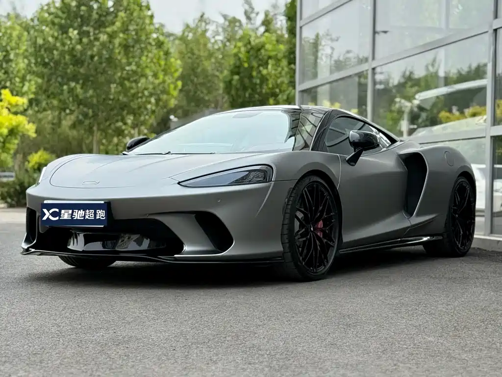 McLaren GT 2022