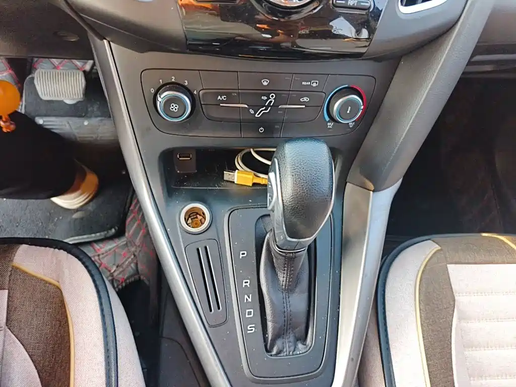 Ford Focus — миниатюра 7