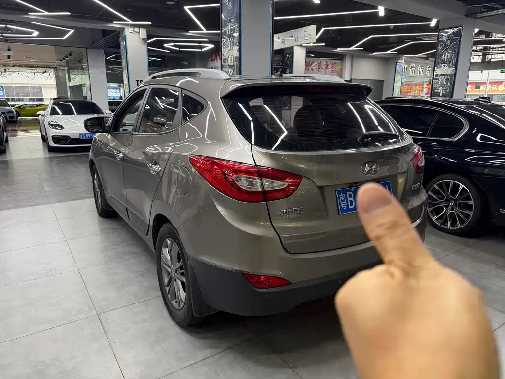 Hyundai BAIC Hyundai ix35 ix35 2013 2.0L AT GLS IV