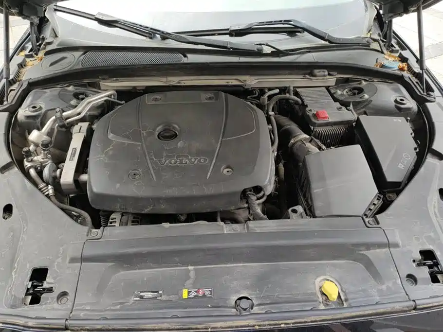 Volvo S90 2019 T5