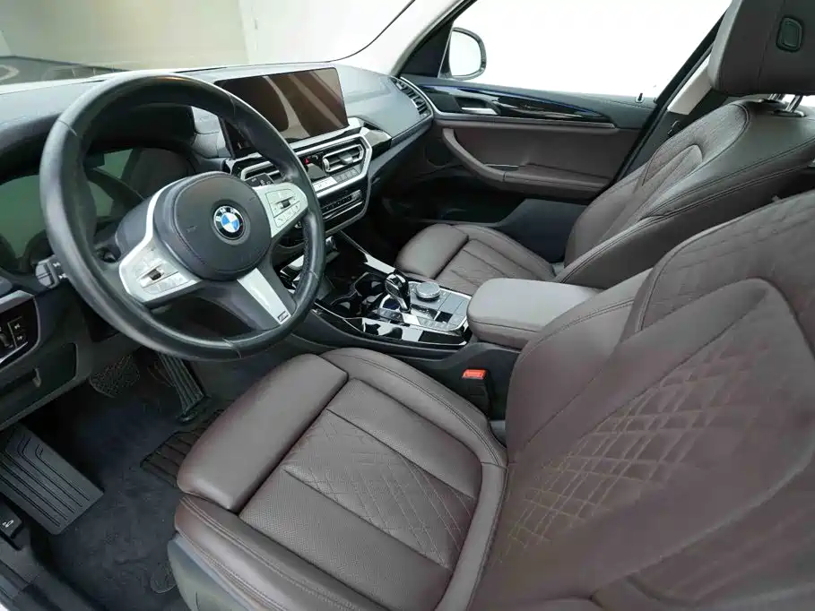 BMW X3 — миниатюра 9