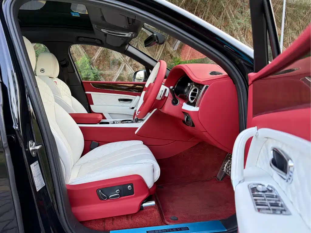 Bentley Bentayga 2017 6.0T Standard