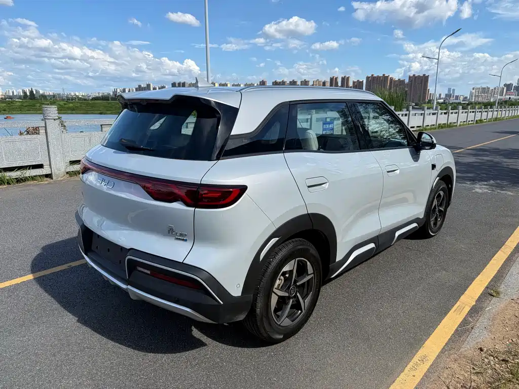 BYD Yuan UP — миниатюра 6
