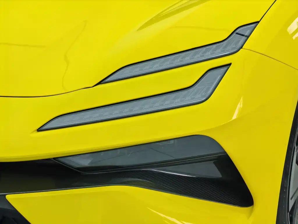 Lotus Emeya 2024 EMEYA R+