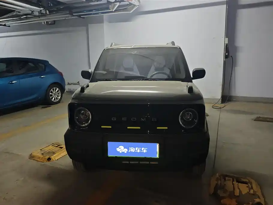 GEELY GALAXY PANDA