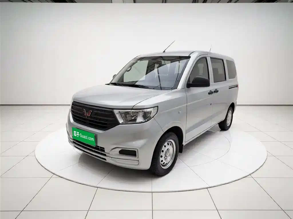 Wuling Hongguang V 2024