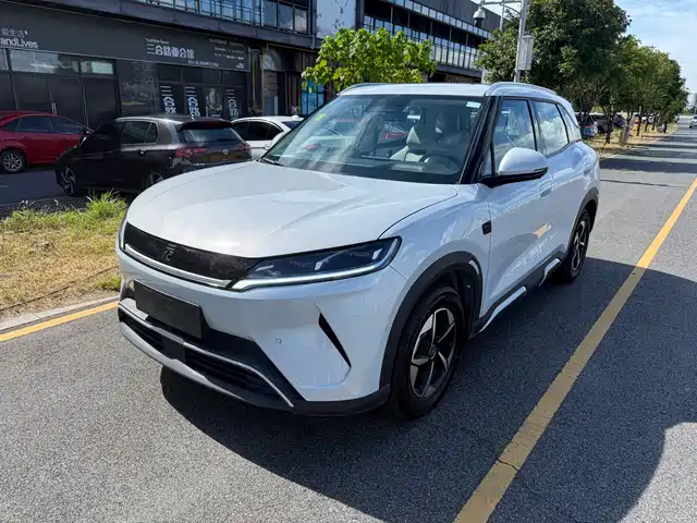 2025 BYD Yuan