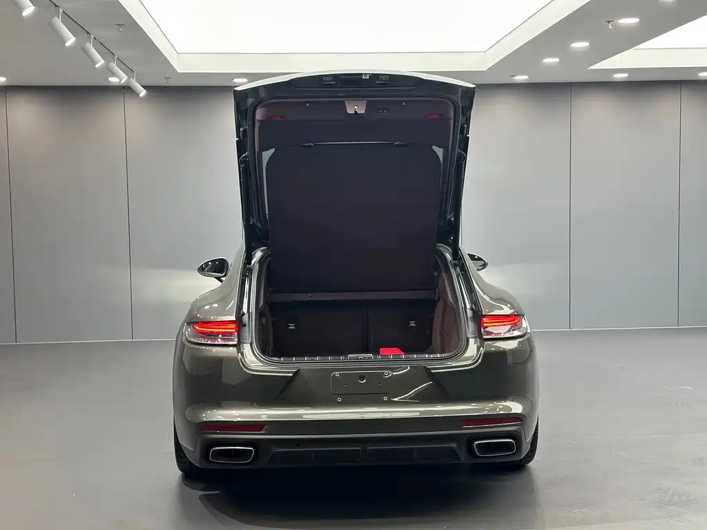 Porsche Panamera Hybrid — миниатюра 30