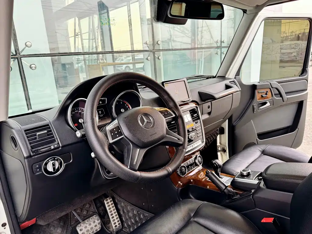 Mercedes-Benz G-Class — миниатюра 10