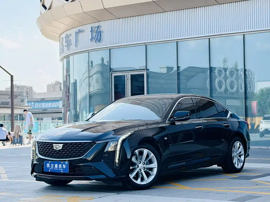 Cadillac CT5 2025