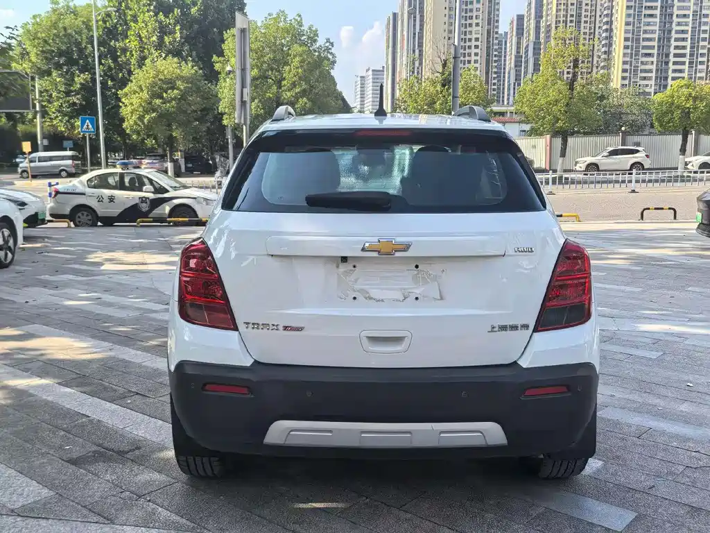Chevrolet Trax — миниатюра 8