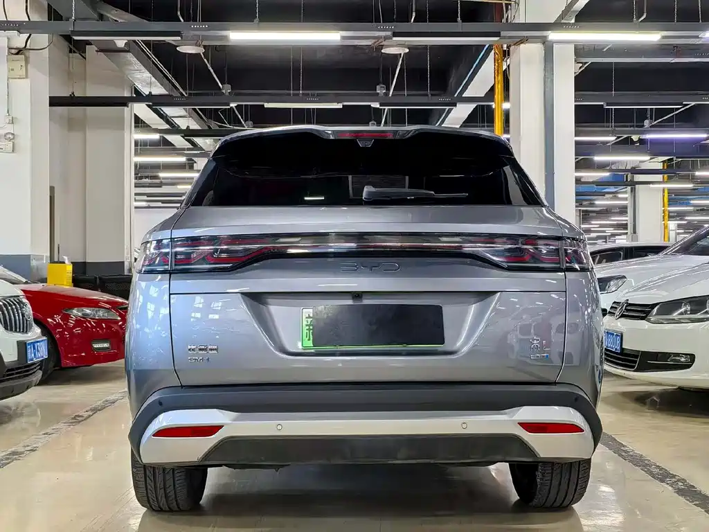 BYD L DM-i — миниатюра 8