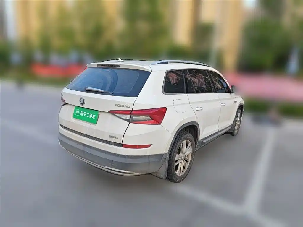 Skoda Kodiaq 2017 TSI330 7 мест Luxury