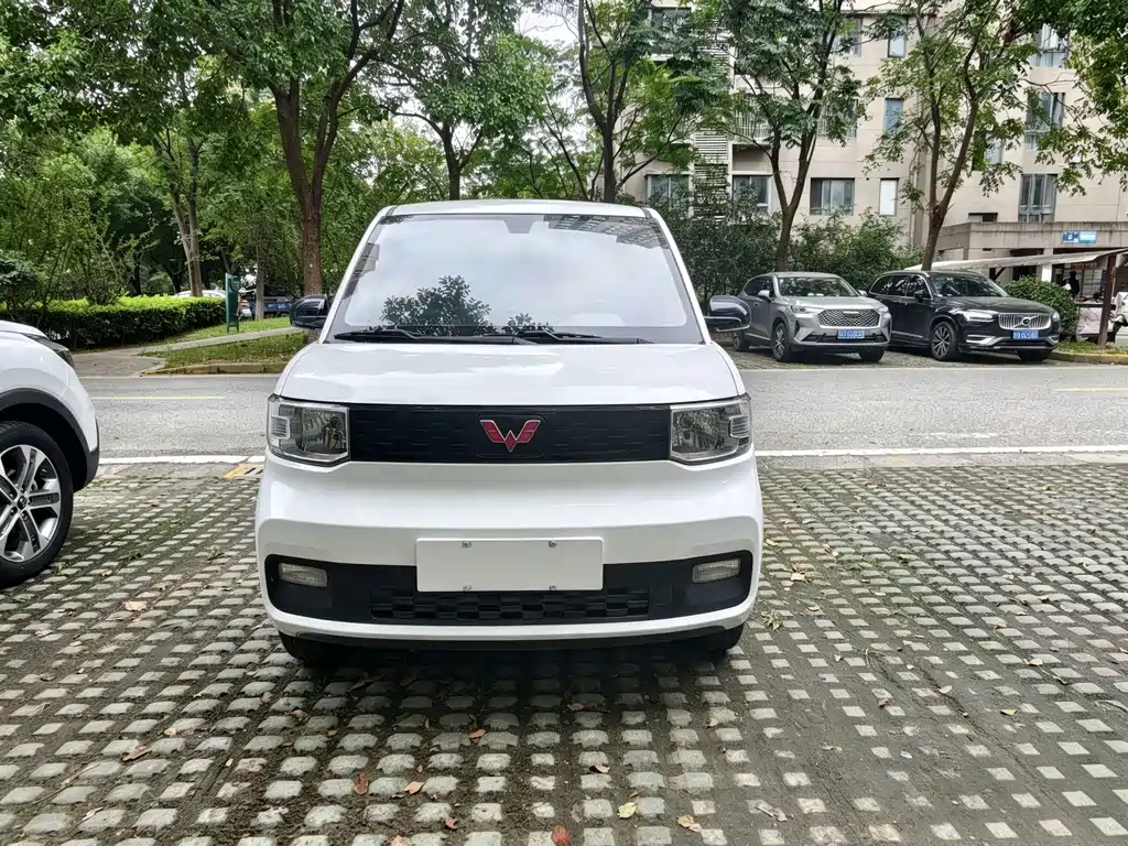 Wuling MINIEV — миниатюра 6