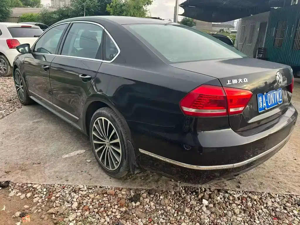 Volkswagen Passat — миниатюра 4