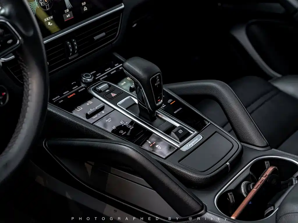 Porsche Cayenne 2019 Cayenne E-Hybrid 2.0T