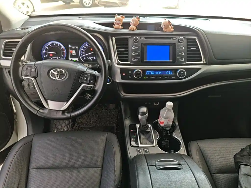 Toyota Highlander — миниатюра 10