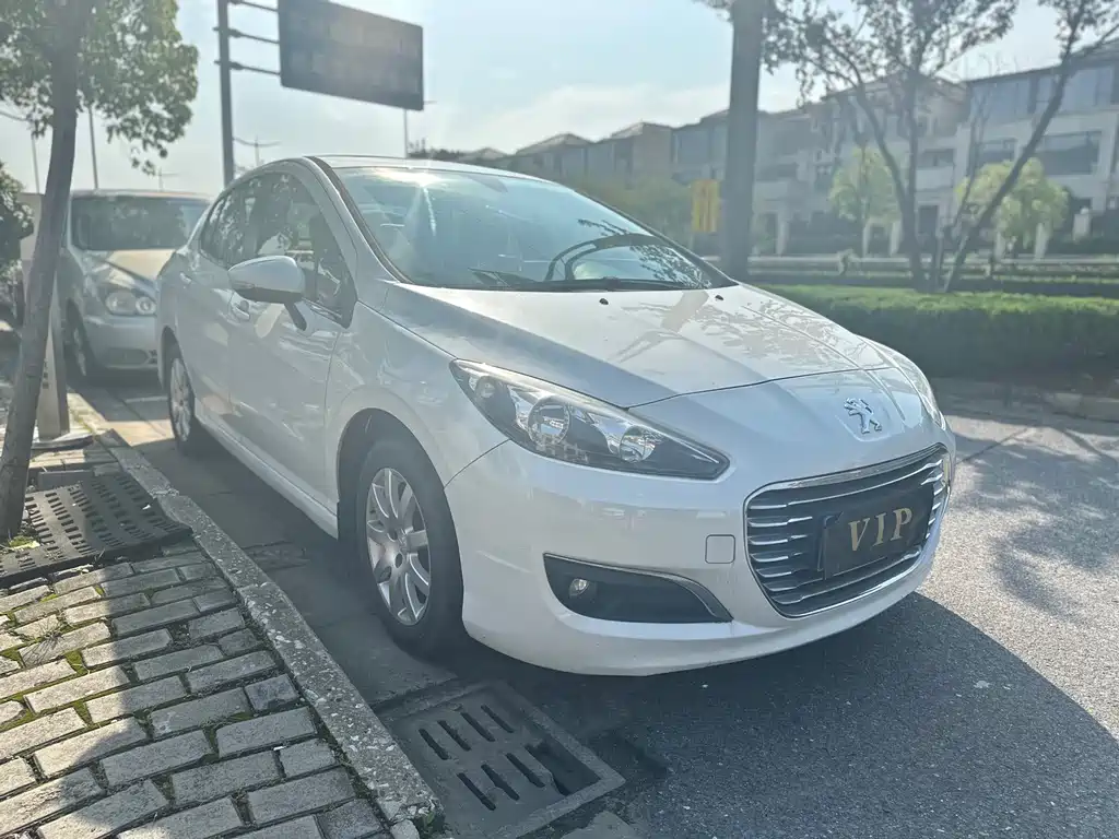 Peugeot 308 2014 1.6L AT