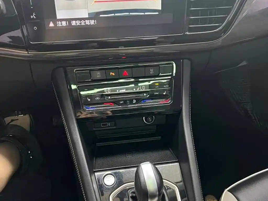 Jetta VS7 — миниатюра 11
