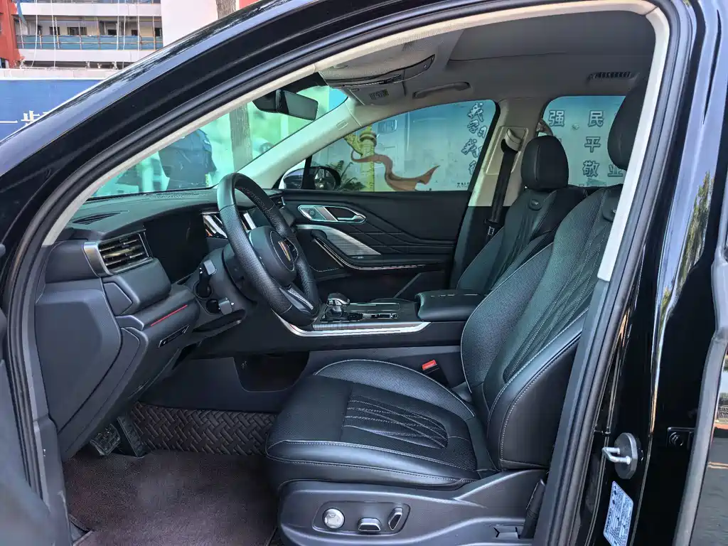 Hongqi Hongqi HS7 PHEV — миниатюра 5