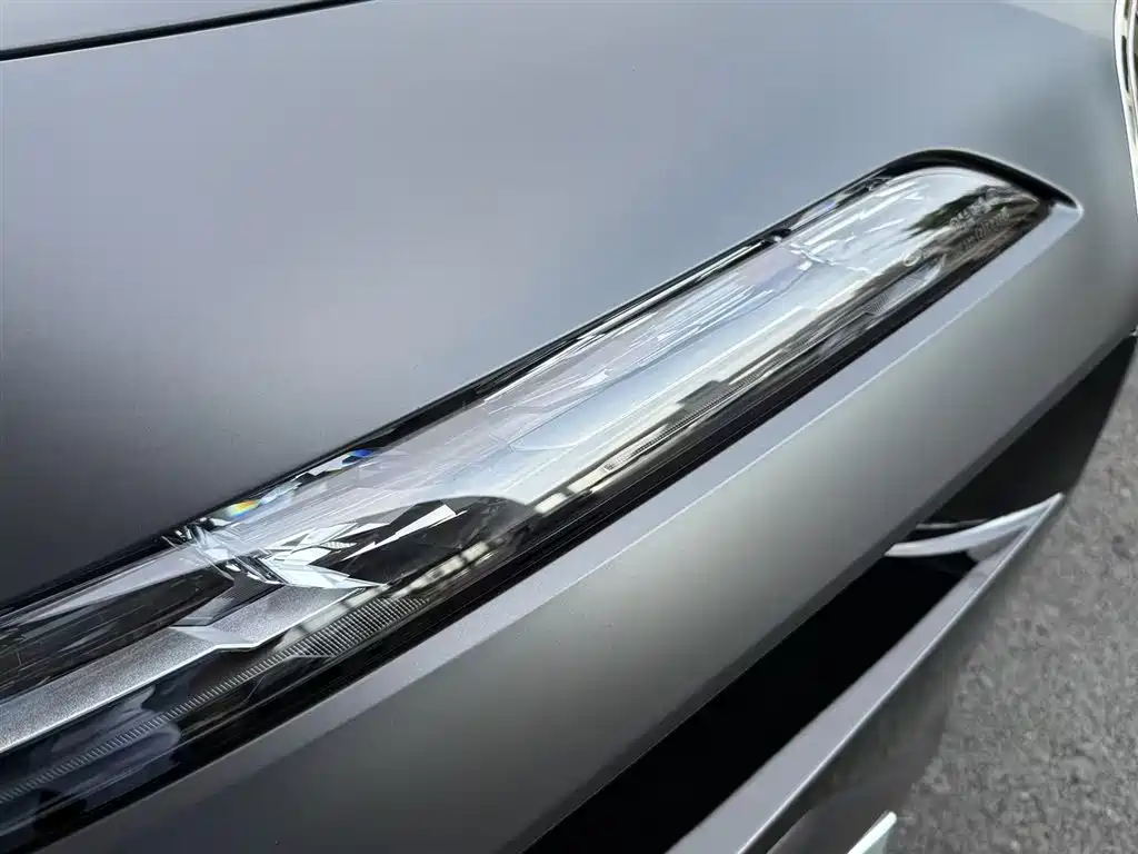BMW i7 — миниатюра 9