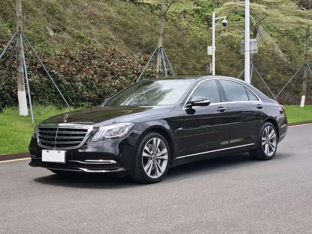 Mercedes-Benz S-Class 2020