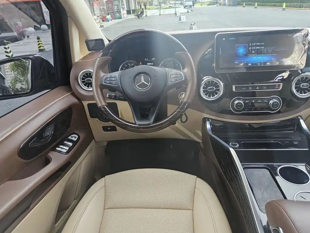 Mercedes-Benz Vito — миниатюра 19