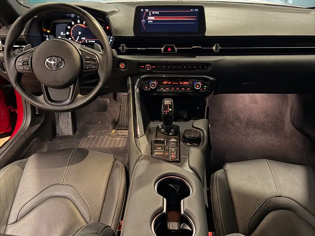 Toyota Supra — миниатюра 4