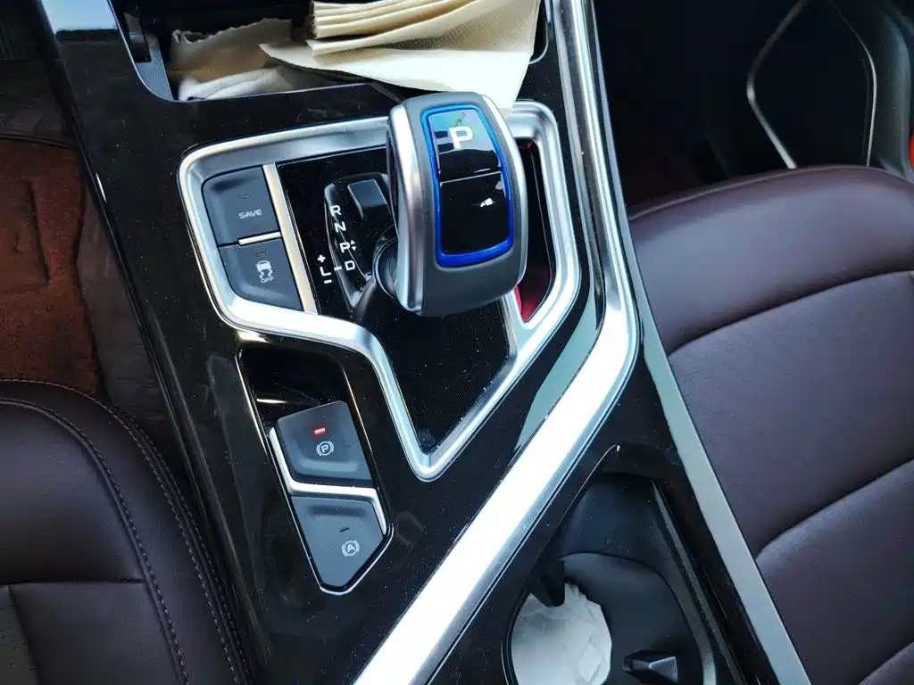 Geely Jia Ji New Energy — миниатюра 15